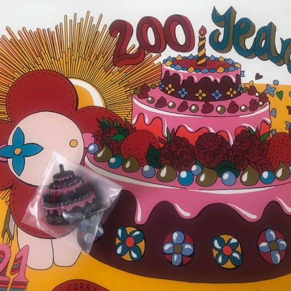 Louis Vuitton 200th Anniversary Celebration Pin - Picture 4 of 5
